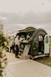 baroue bar-on-wheels cocktailbeleving op elk event