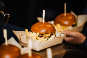 foodtruck hamburgers